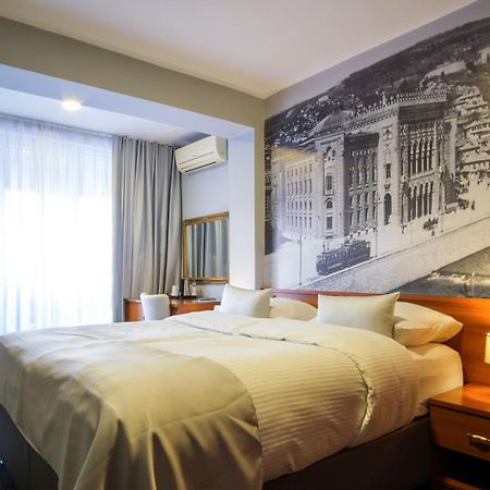 Hotel Villa Harmony - Free Parking Сараево Екстериор снимка